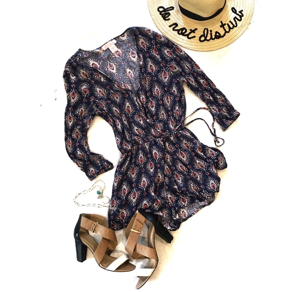 Band of Gypsies Plunge Neck Romper Size Small